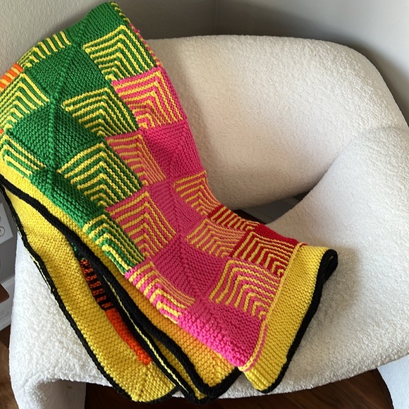 Handmade square blanket - Picture 6 of 7